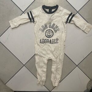 💚SALE $5/20 or $7/30 GAP Cream and Black Kids One Piece